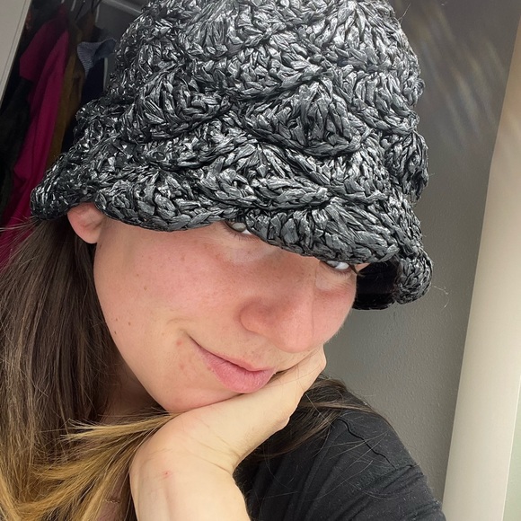 Prada Vintage Feather Crochet Bucket Hat L - Picture 6 of 6